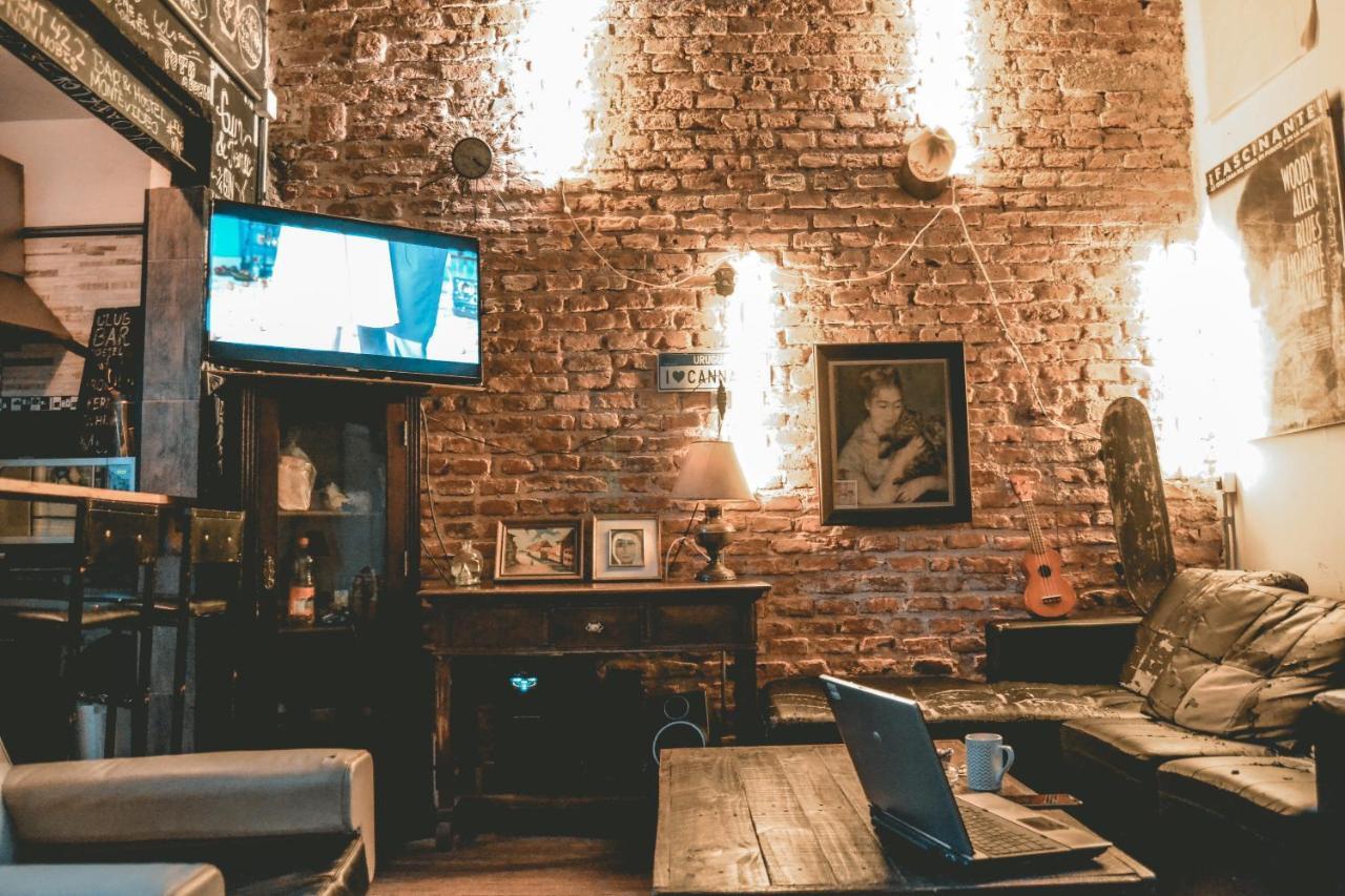 Casa Mutante Hostel Montevideo Luaran gambar